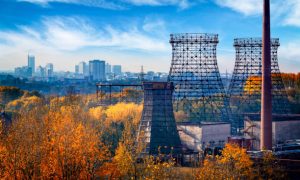 Eine typische Aufnahme aus dem Ruhrgebiet mit Ausschnitten einer Zeche aus Essen